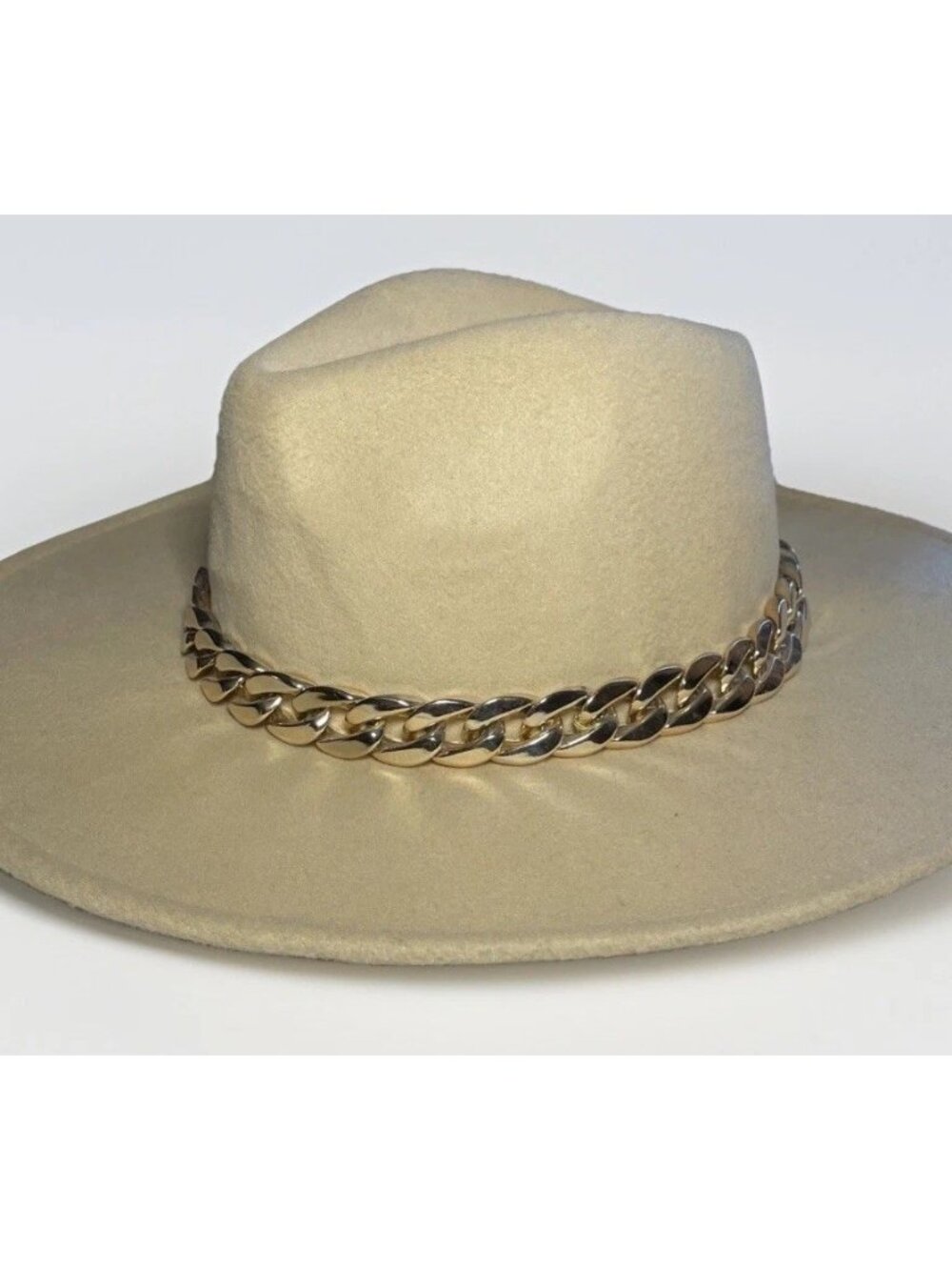 Men Women Wide Brim Fedora with Gold Cuban Chain Beige or cream